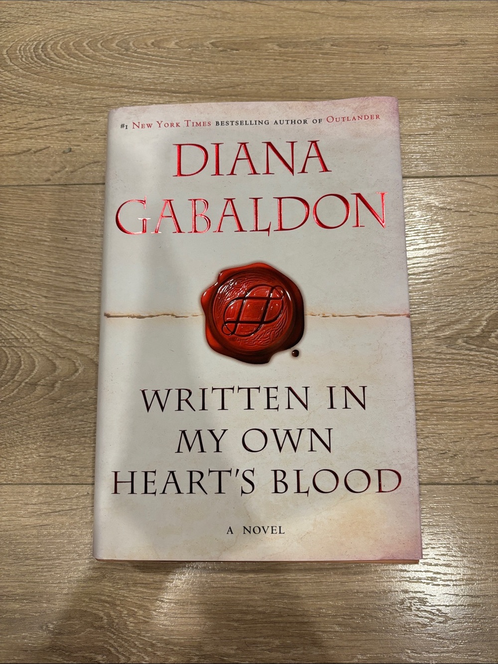 Written In My Own Hearts Blood - Diana Gabaldon. Outlander series